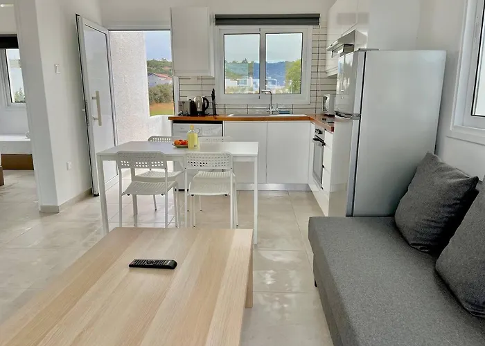 Protaras Cozy2bedroom Apartmán *